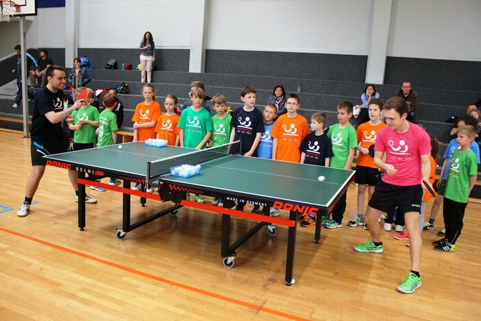 Tischtennis der Extraklasse demonstrierten (v.l.) Fritz Lattermann und Gregor Pitsch beim Schaukampf.