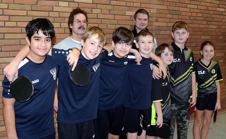 Jugend 13 1.KK - li. Nidderauer TTC, re. TFC Steinheim