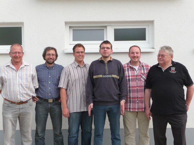 Geehrt für ihre Verdienste wurden (v.l.): Volker Sahl, Michael Jany, Carsten Hoppe, Achim Doebler, Stefan Büttel und Karl-Erhard Henze. (Foto: Uwe Weichsel)