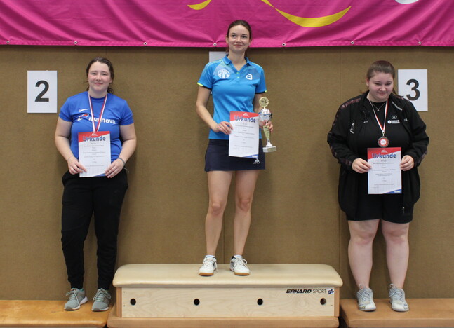 Siegerfoto Damen Einzel B-Klasse